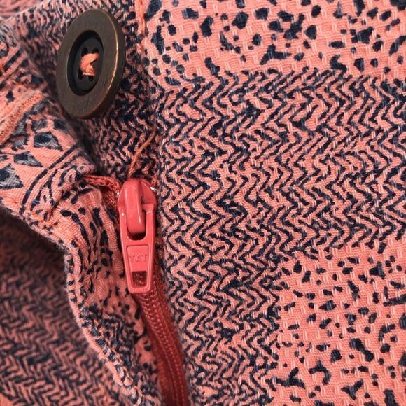 Anthropologie Cartonnier Island Hopper Peach Navy Speckle Button Side Shorts - Picture 11 of 16